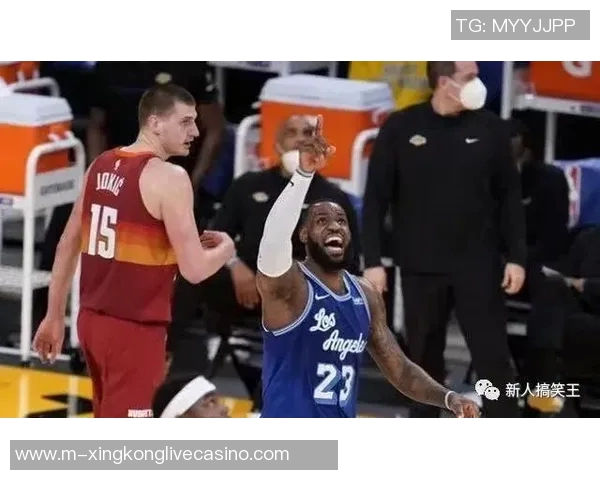 刻斗士与传奇勇者的终极对决谁能赢得荣耀与自由